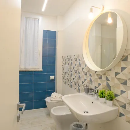 Casa Macri - Vadoalmare Immobiliare ヴァード・リーグレ