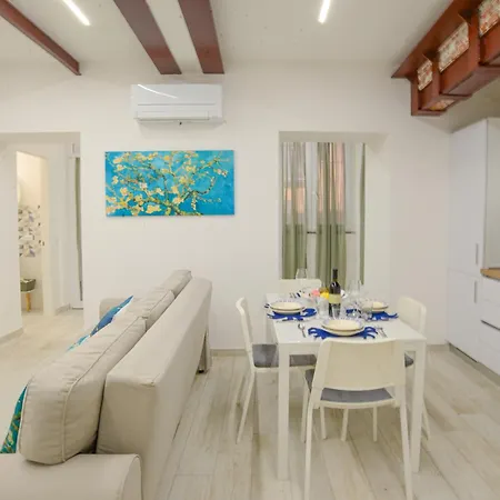 Casa Macri - Vadoalmare Immobiliare Lejlighed Vado Ligure