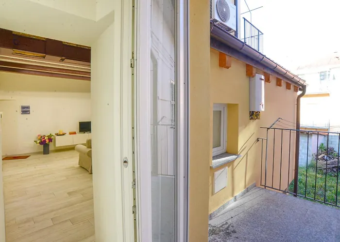 Casa Macri - Ristrutturato A/c E Internet * Vado Ligure